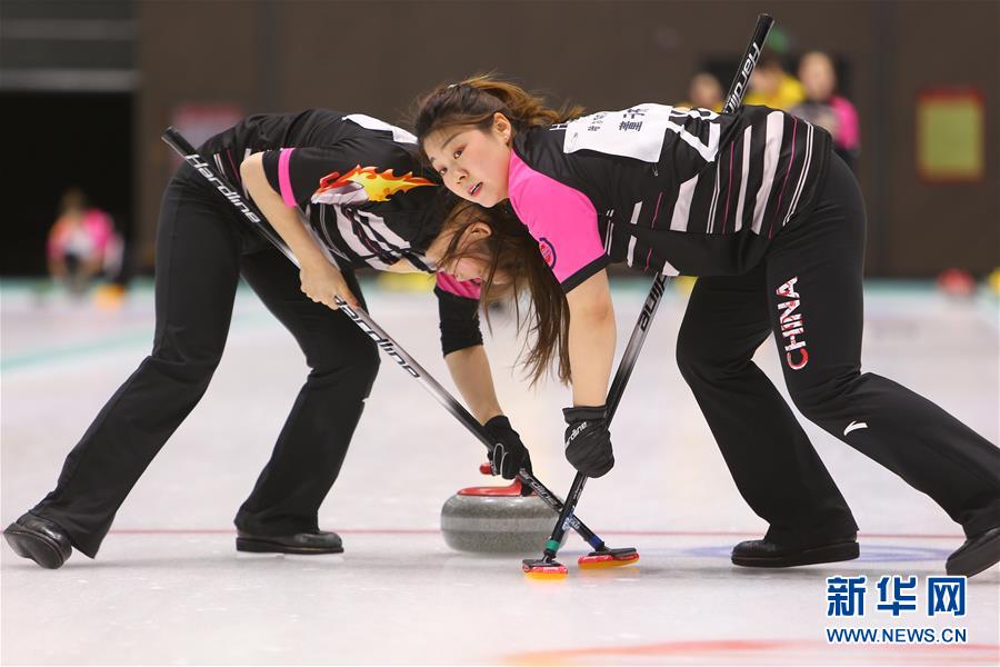 （体育）（1）冰壶——全国冠军赛：哈尔滨四队获女子组冠军