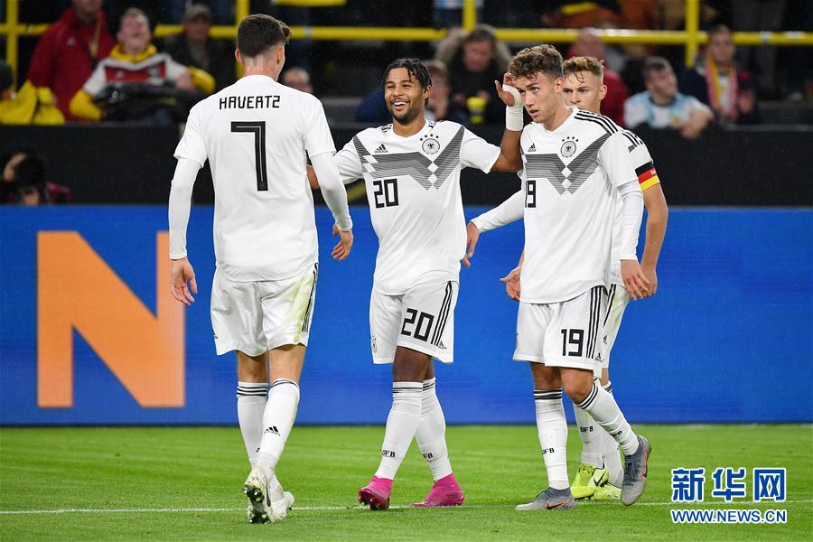 （体育）（2）足球——友谊赛：德国平阿根廷