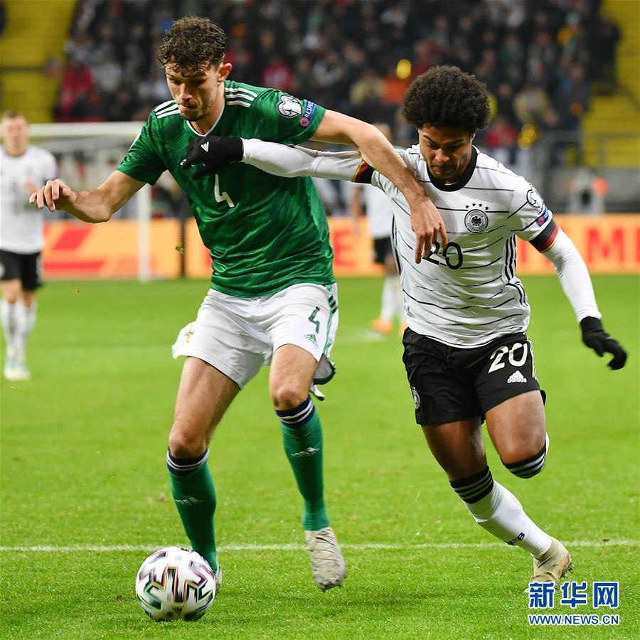 （体育）（3）足球——欧锦赛预选赛：德国胜北爱尔兰